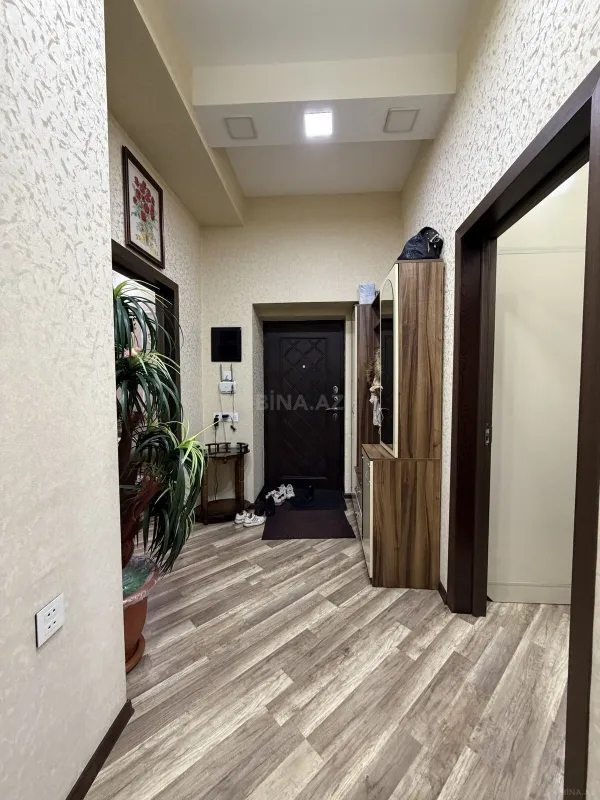 Satılır 2 otaqlı mənzil 80 m²