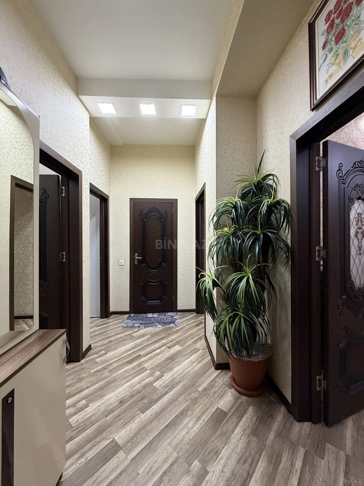 Satılır 2 otaqlı mənzil 80 m²