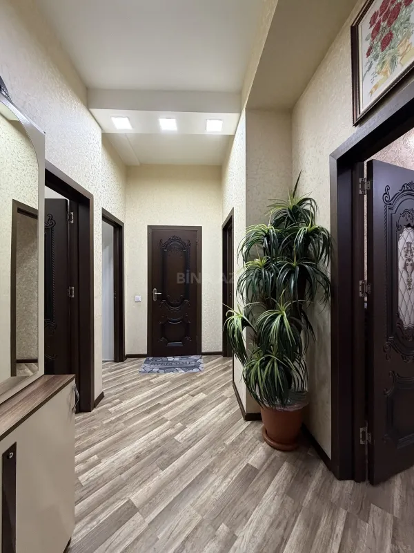 Satılır 2 otaqlı mənzil 80 m²