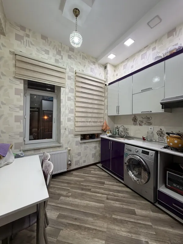 Satılır 2 otaqlı mənzil 80 m²