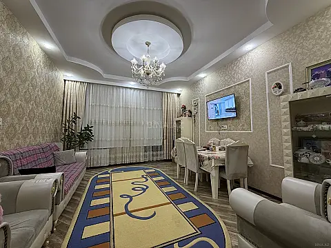 Satılır 2 otaqlı mənzil 80 m² — Bakı, Bakıxanov 2 otaq 80.00 m²
