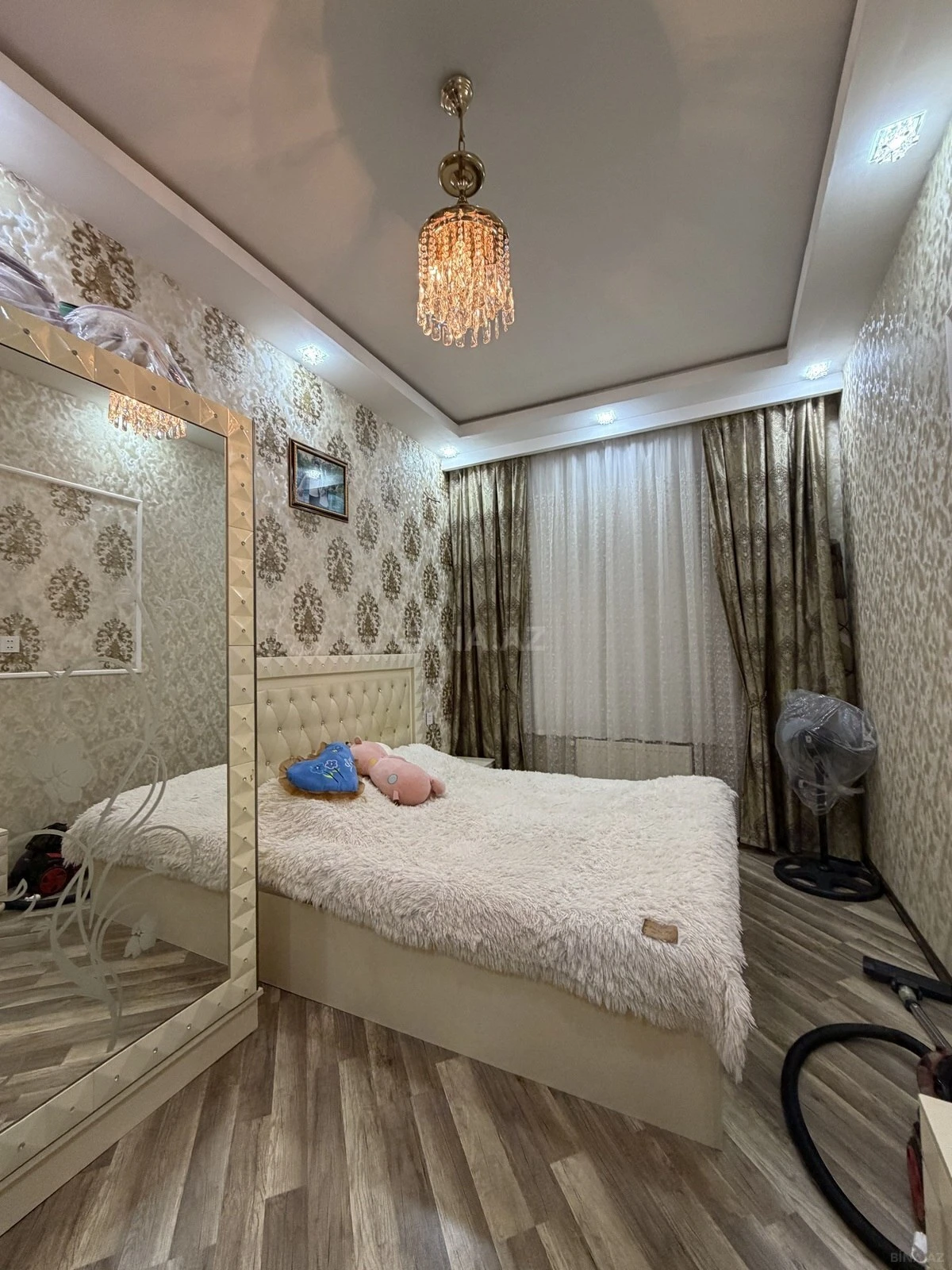 Satılır 2 otaqlı mənzil 80 m²