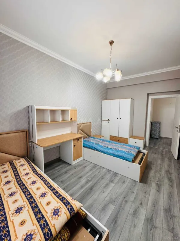 Satılır 3 otaqlı mənzil 75 m²