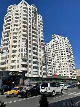 Satılır 4 otaqlı mənzil 160 m² — Bakı 4 otaq 160.00 m²