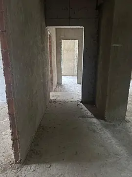 Satılır 4 otaqlı mənzil 150 m²