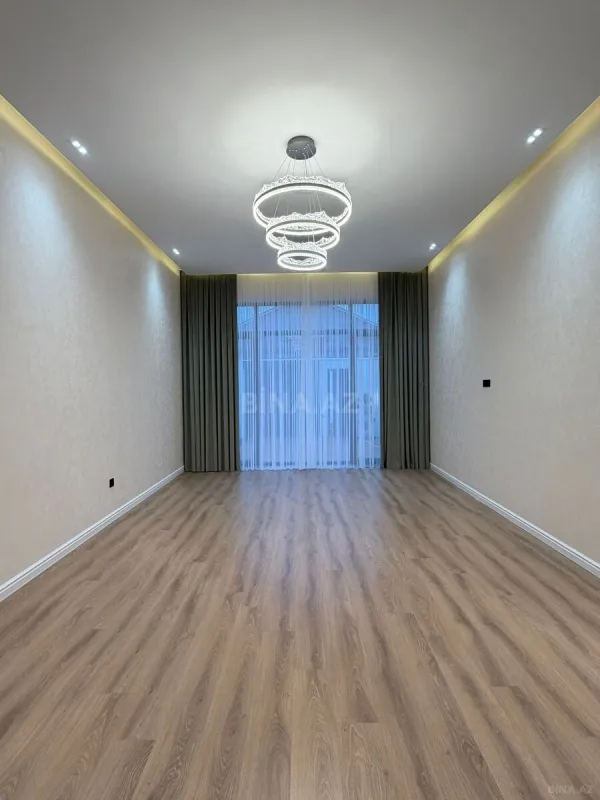 Satılır 4 otaqlı həyət evi 160 m²