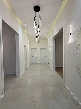 Satılır 4 otaqlı həyət evi 160 m²