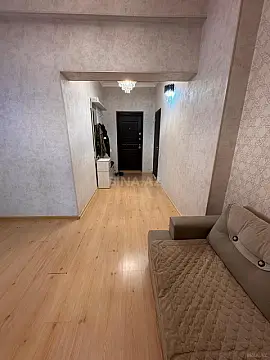 Satılır 2 otaqlı mənzil 85 m²