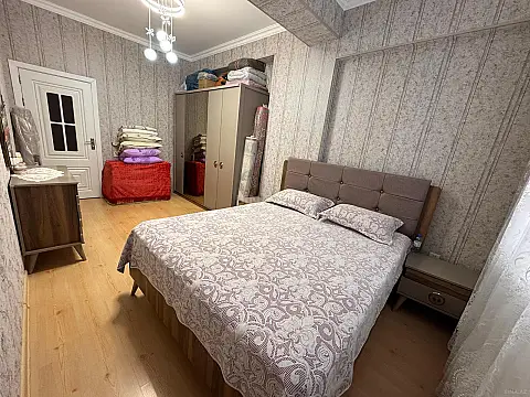 Satılır 2 otaqlı mənzil 85 m²