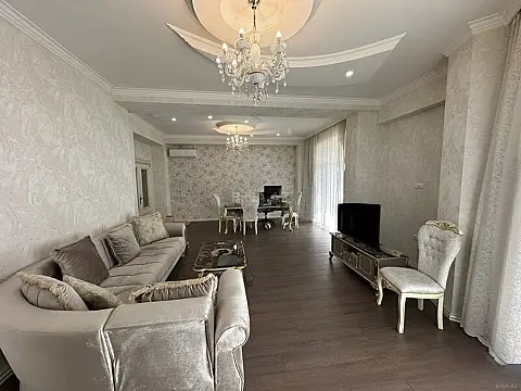 Kirayə verilir 3 otaqlı mənzil 130 m² — Bakı, Xətai 3 otaq 130.00 m²