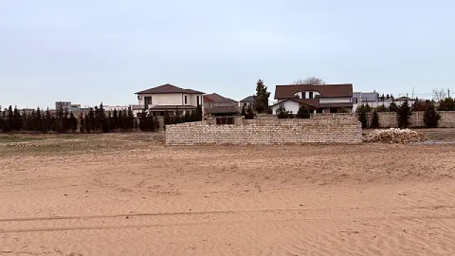 Satılır torpaq sahəsi 3 m²