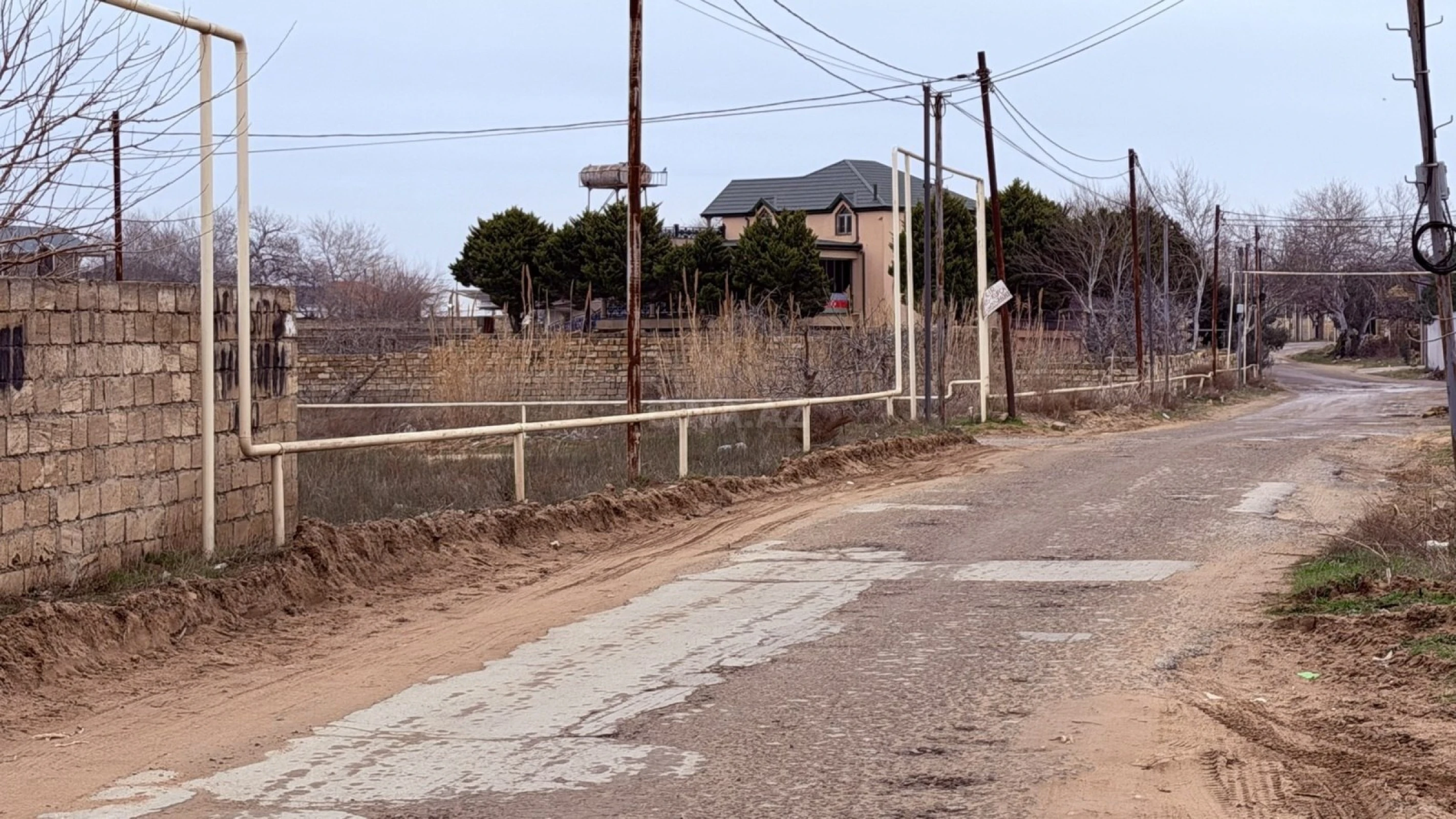 Satılır torpaq sahəsi 3 m²