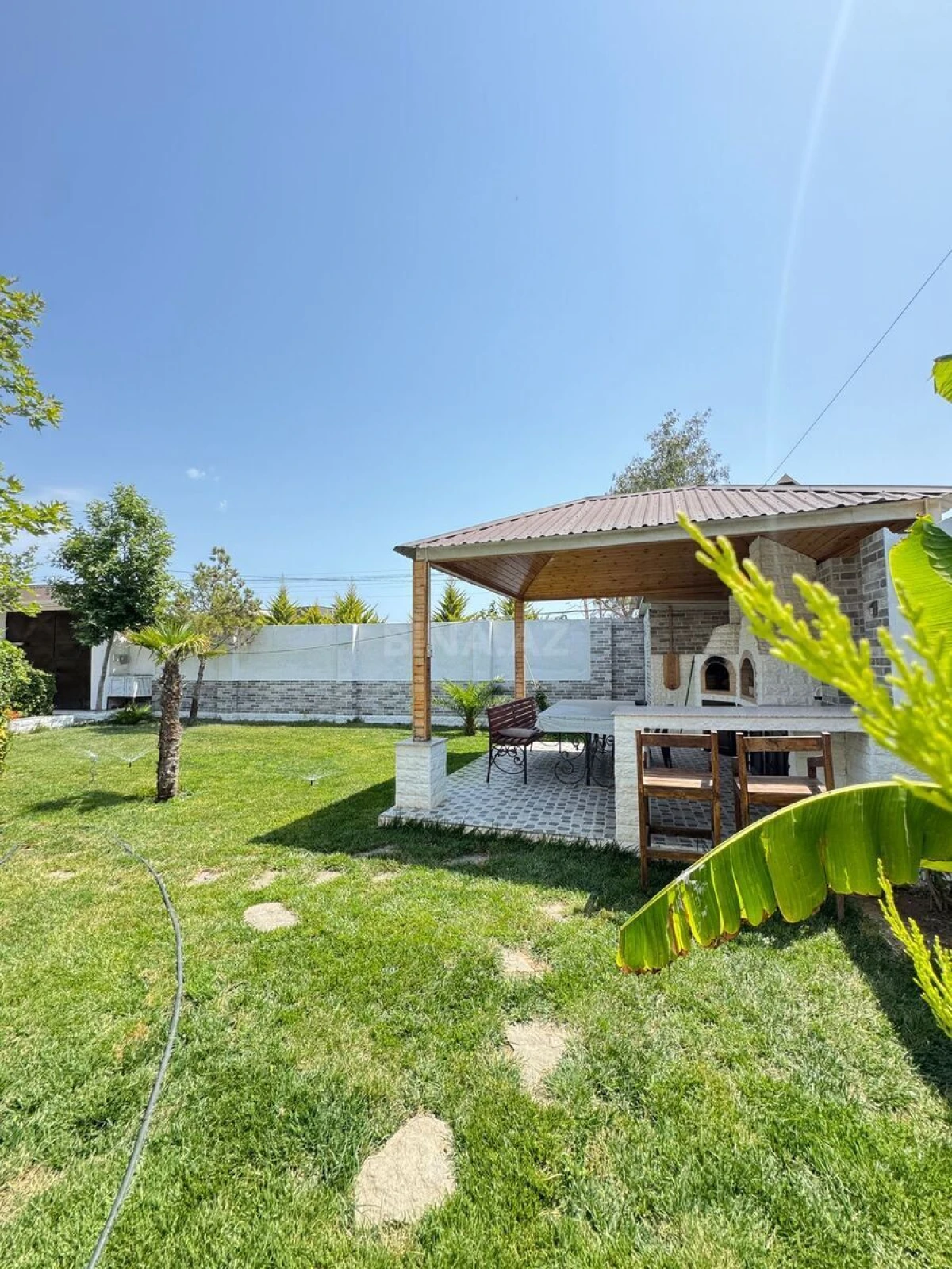 Satılır 4 otaqlı həyət evi 190 m²