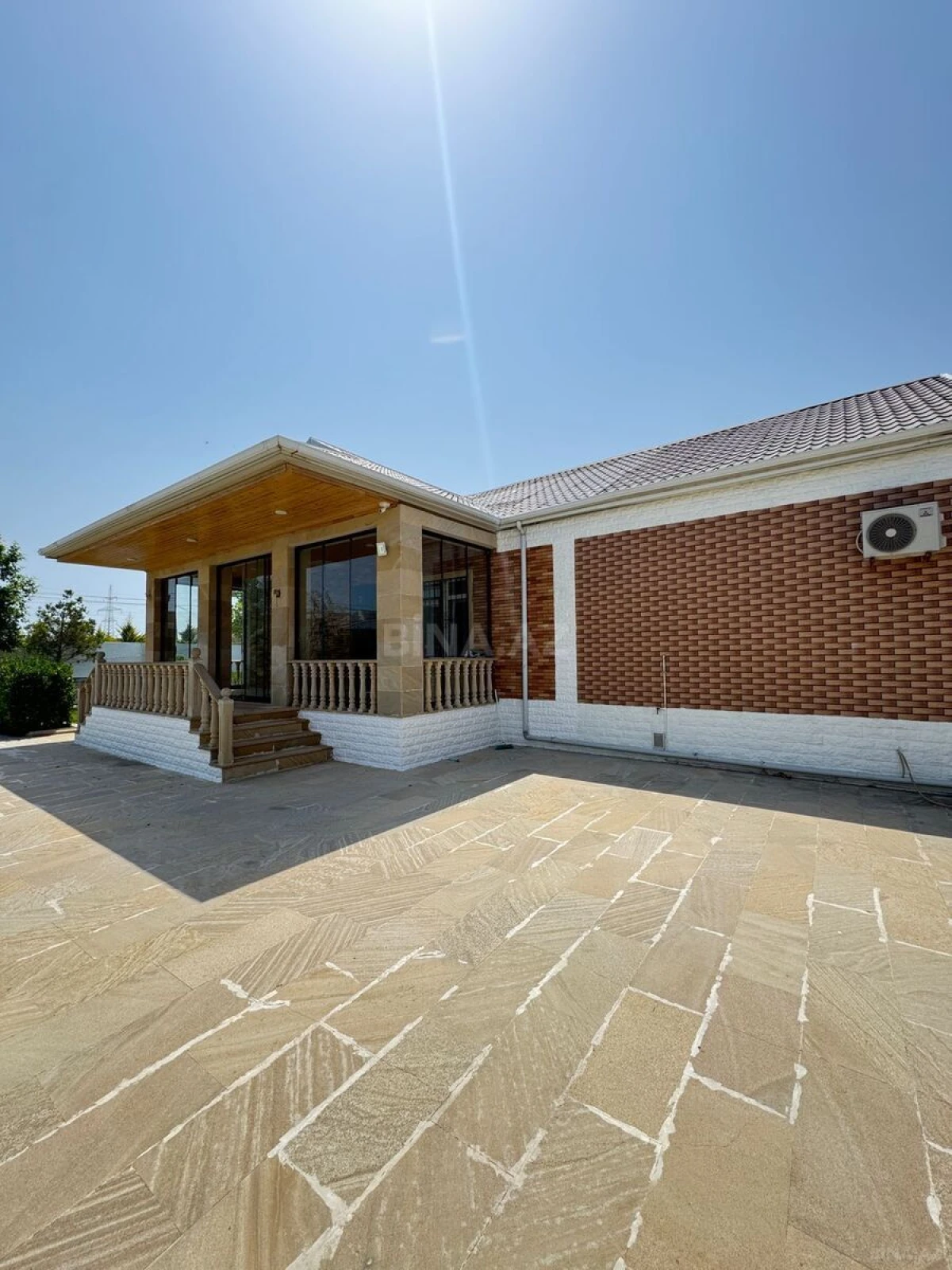 Satılır 4 otaqlı həyət evi 190 m²