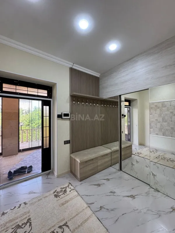 Satılır 4 otaqlı həyət evi 190 m²