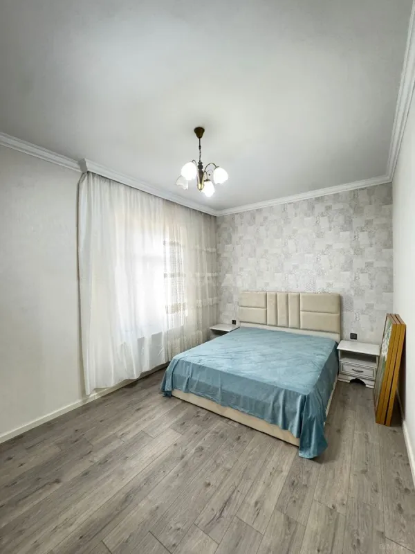 Satılır 4 otaqlı həyət evi 190 m²