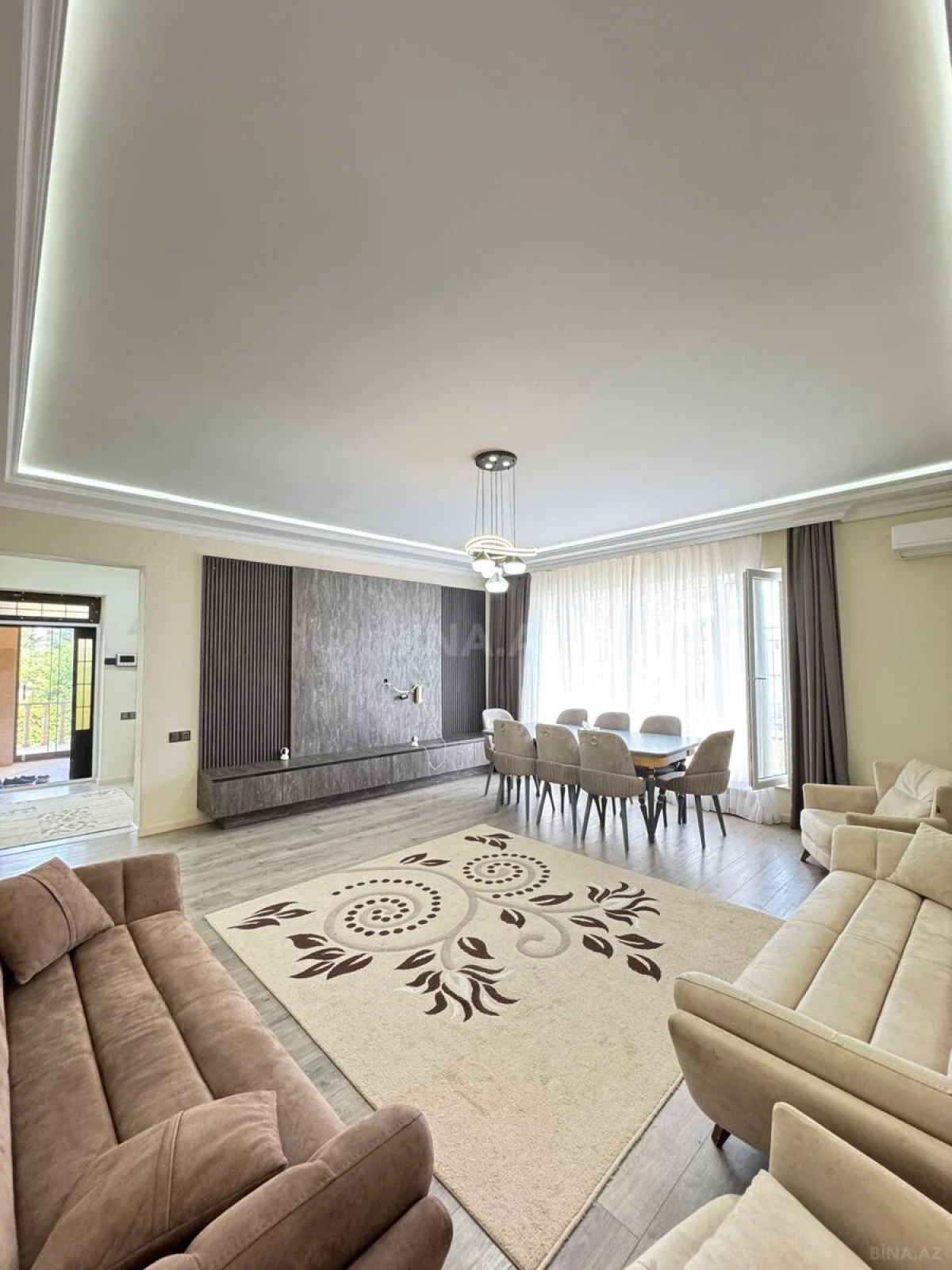 Satılır 4 otaqlı həyət evi 190 m²