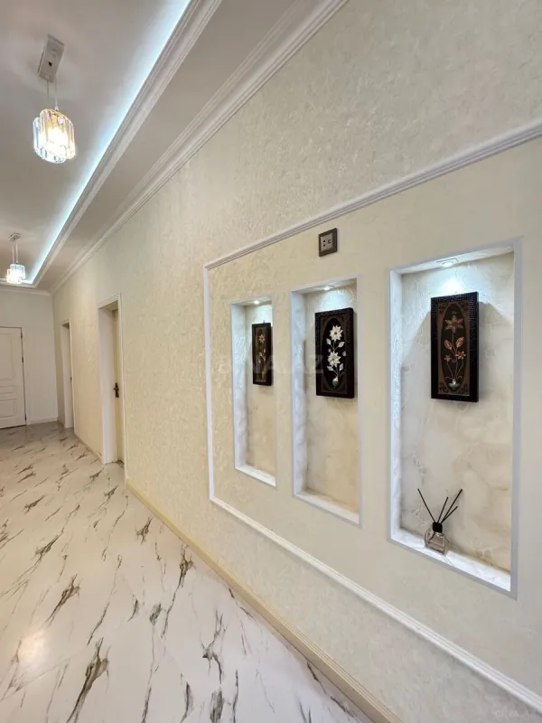 Satılır 4 otaqlı həyət evi 190 m²