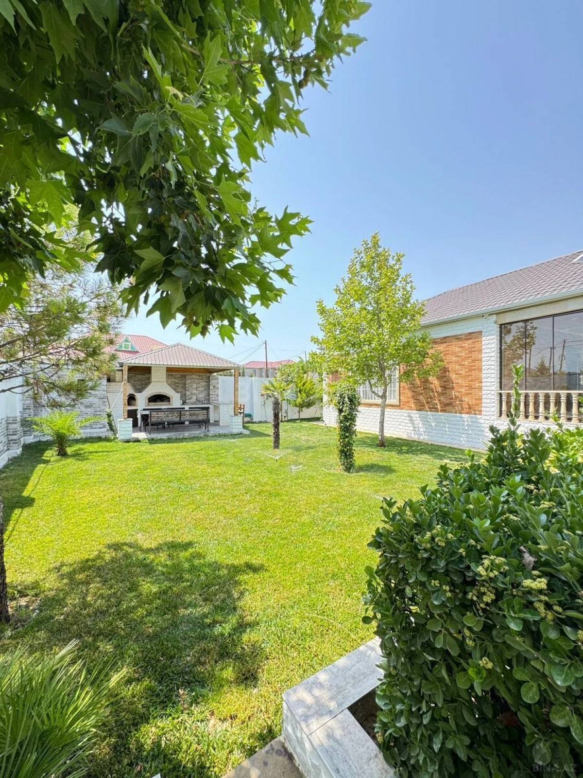 Satılır 4 otaqlı həyət evi 190 m²