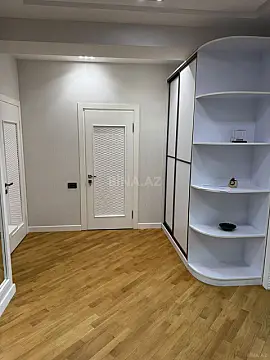 Kirayə verilir 3 otaqlı ofis 135 m²