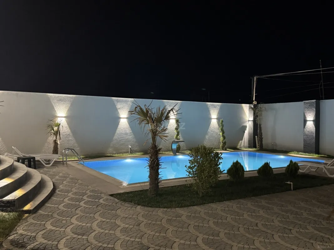 Kirayə verilir 4 otaqlı həyət evi 270 m²