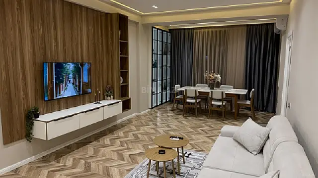 Satılır 3 otaqlı mənzil 96 m² — Bakı 3 otaq 96.00 m²