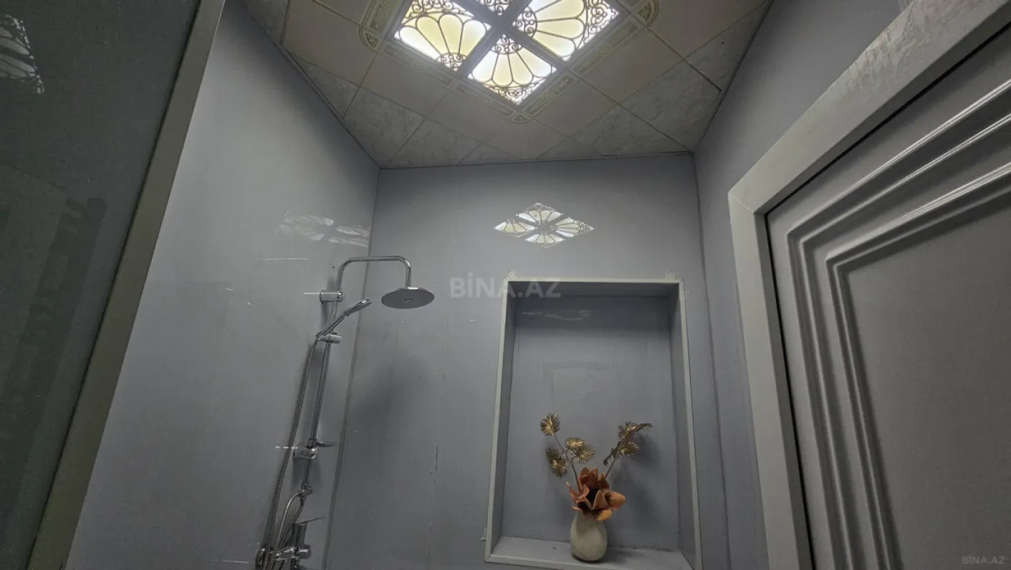 Kirayə verilir 9 otaqlı həyət evi 400 m²