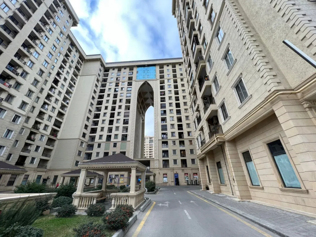Satılır 3 otaqlı mənzil 78 m²