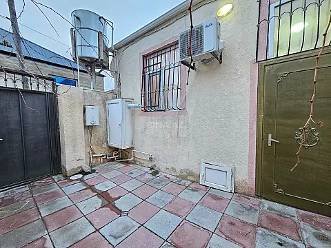Satılır 3 otaqlı həyət evi 70 m² — Xırdalan 3 otaq 70.00 m²
