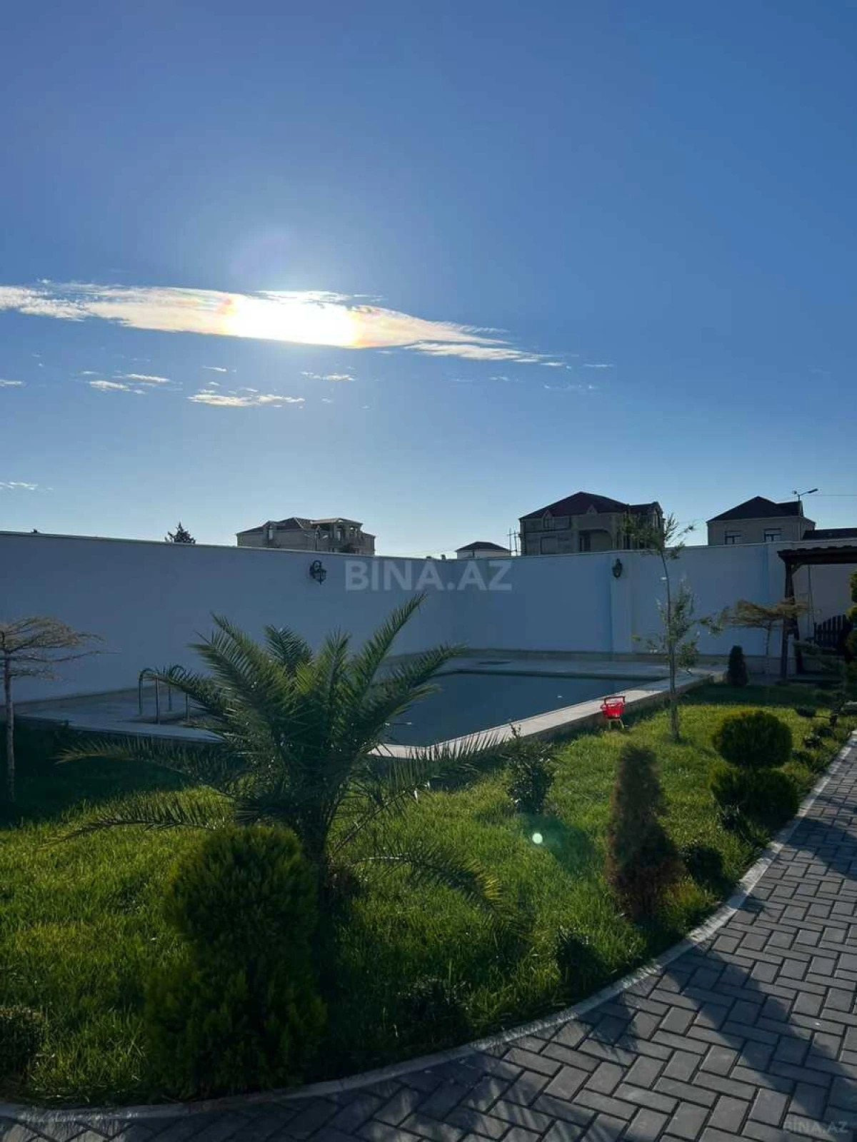 Kirayə verilir 4 otaqlı həyət evi 200 m²