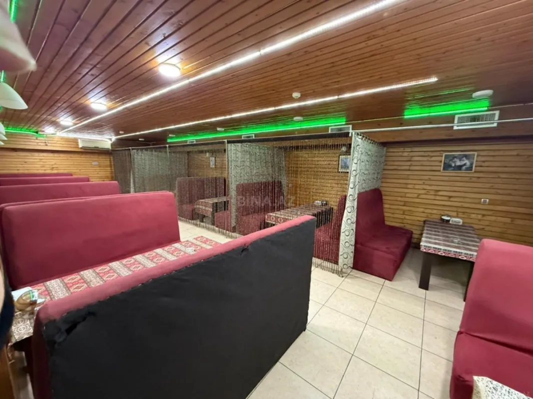 Satılır obyekt 120 m²