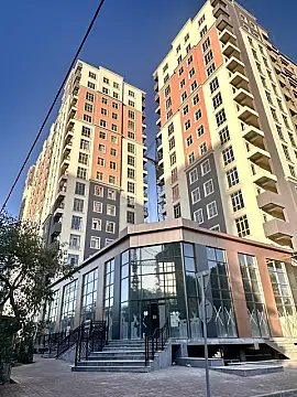 Satılır 2 otaqlı mənzil 76.5 m² — Bakı, Qaraçuxur 2 otaq 76.50 m²