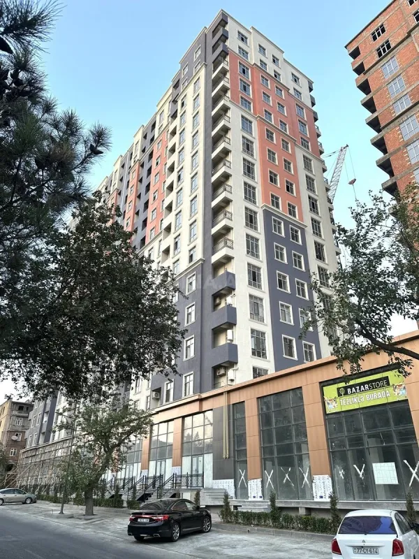 Satılır 2 otaqlı mənzil 76.5 m²