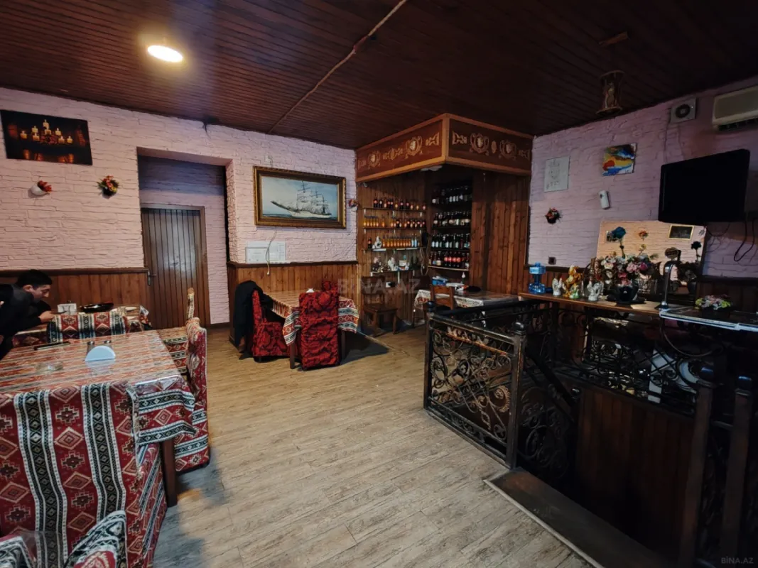 Satılır obyekt 114 m²