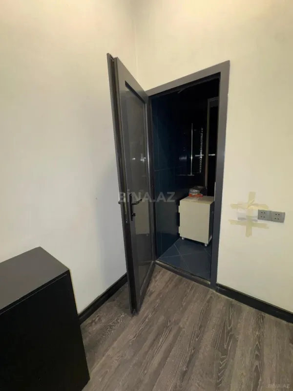 Satılır obyekt 416 m²