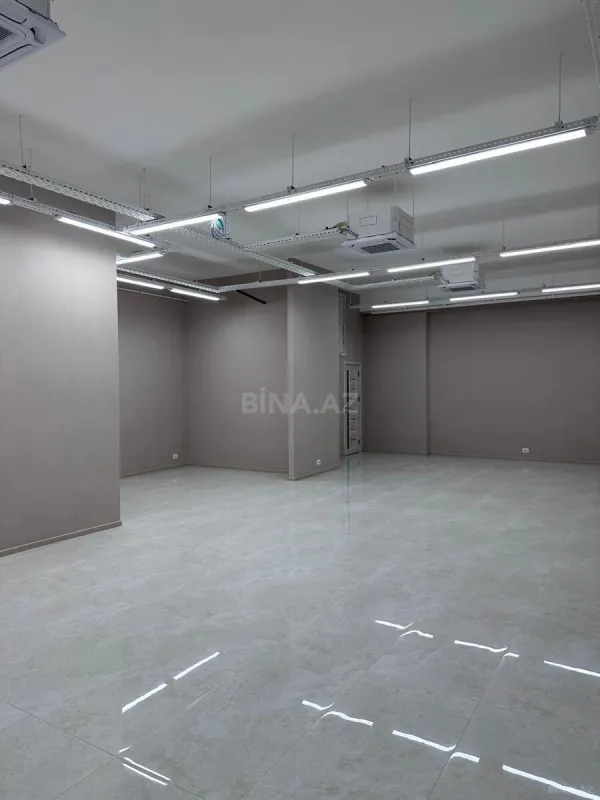 Kirayə verilir 2 otaqlı ofis 95 m²