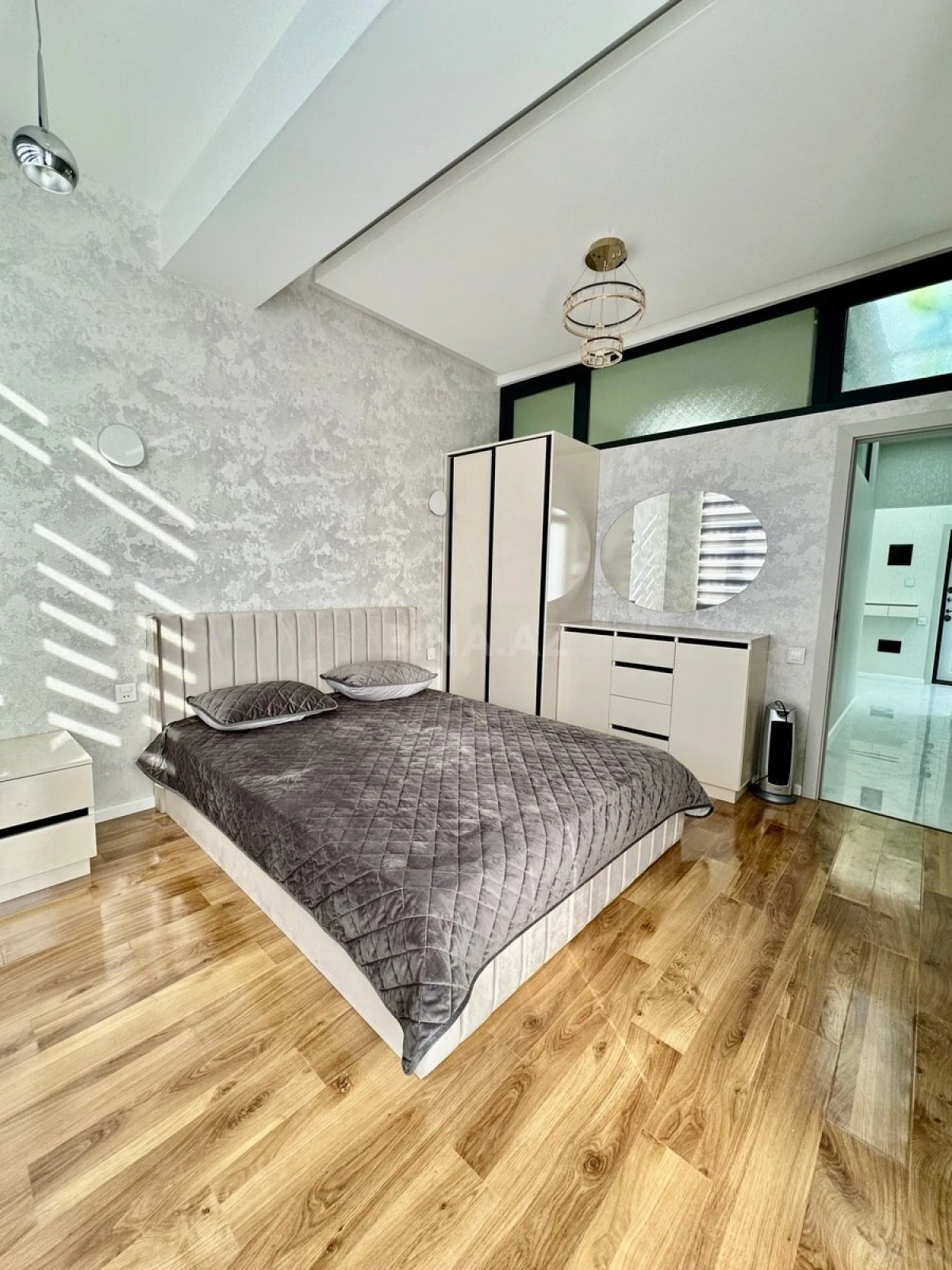Satılır 3 otaqlı mənzil 63 m²