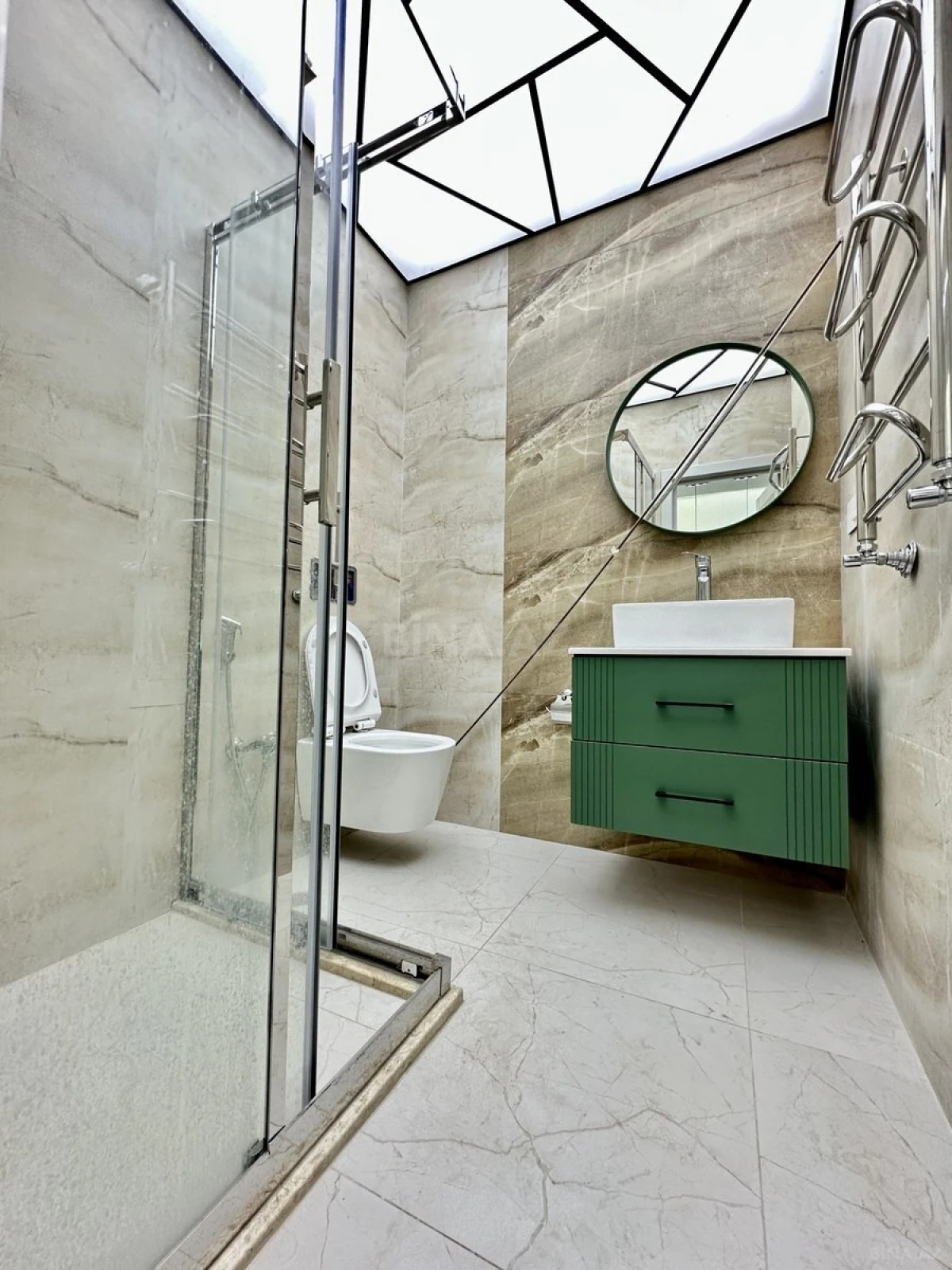 Satılır 3 otaqlı mənzil 63 m²