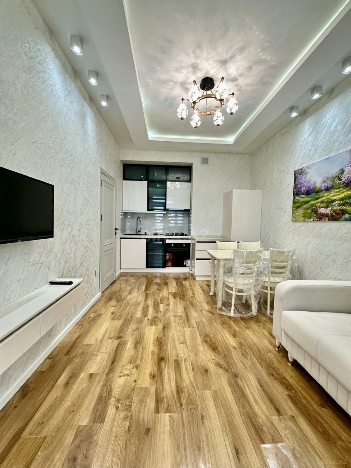 Satılır 3 otaqlı mənzil 63 m²