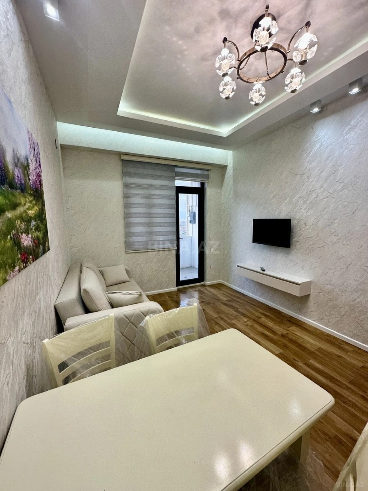 Satılır 3 otaqlı mənzil 63 m²
