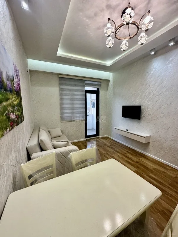 Satılır 3 otaqlı mənzil 63 m²