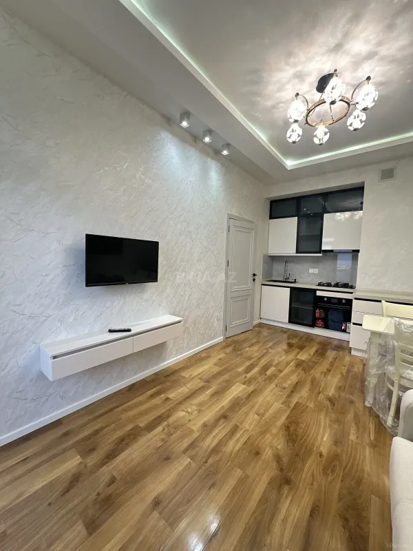 Satılır 3 otaqlı mənzil 63 m²