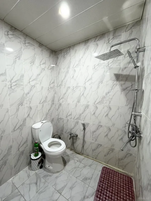 Kirayə verilir 2 otaqlı mənzil 90 m²