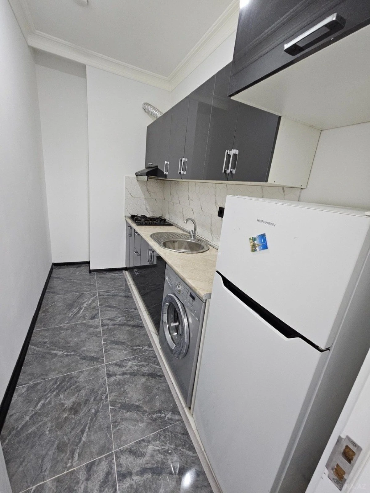 Satılır 3 otaqlı mənzil 75 m²