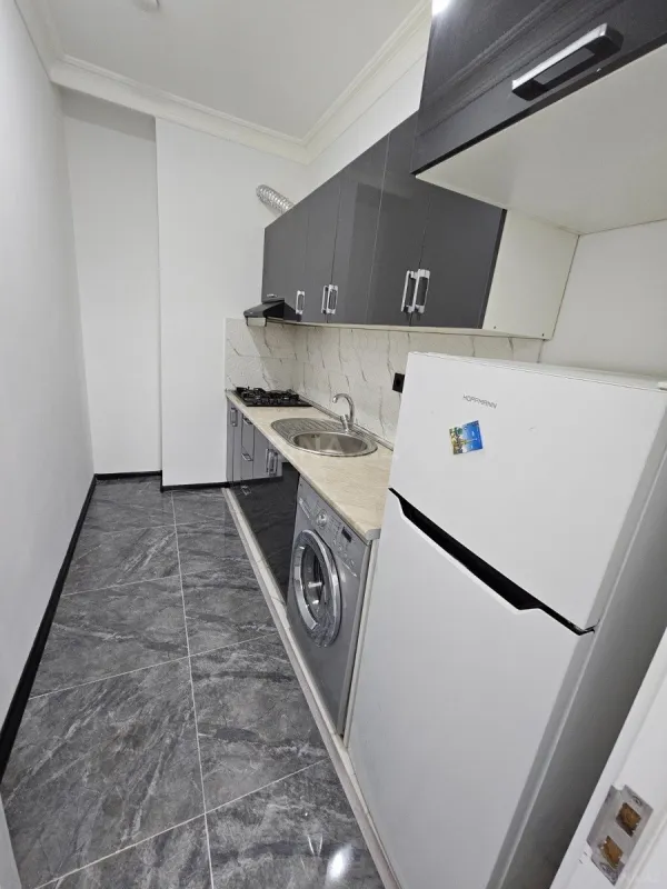Satılır 3 otaqlı mənzil 75 m²