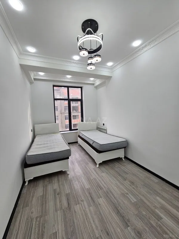 Satılır 3 otaqlı mənzil 75 m²