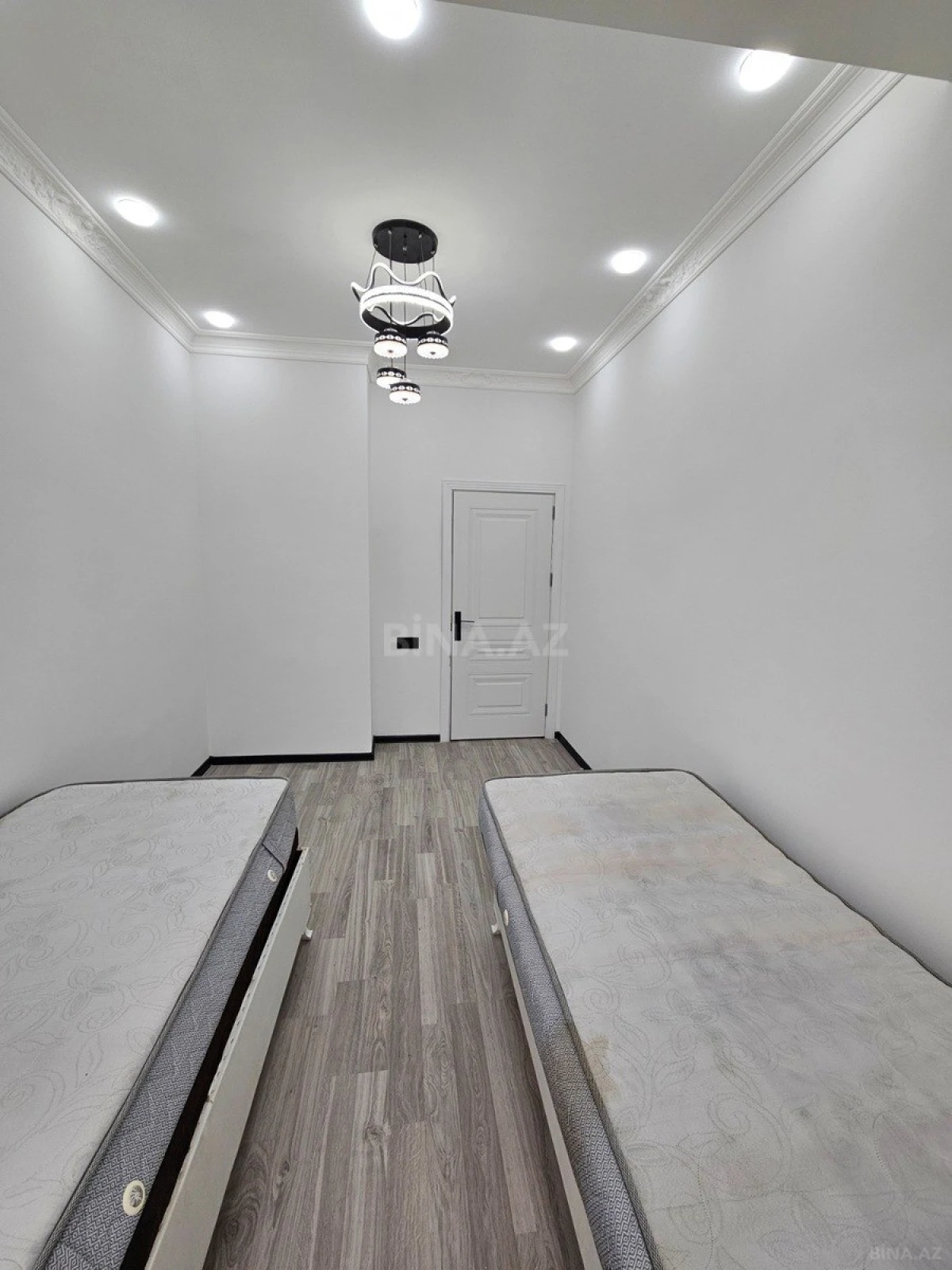 Satılır 3 otaqlı mənzil 75 m²