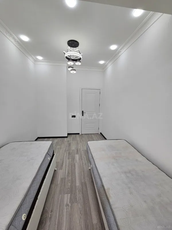 Satılır 3 otaqlı mənzil 75 m²