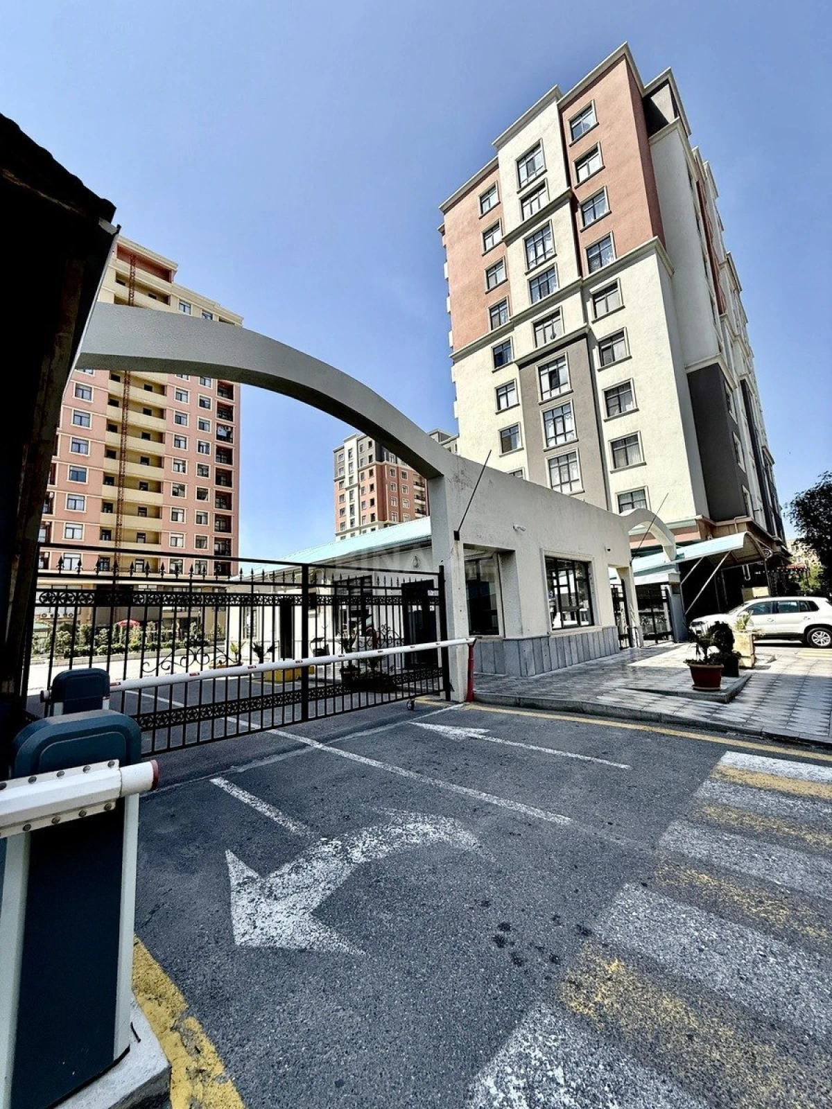 Satılır 3 otaqlı mənzil 75 m²