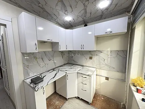 Satılır 1 otaqlı mənzil 40 m²